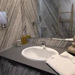 Appartements Caumartin 64