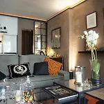 Champs Elysees - Studio - Paris 8
