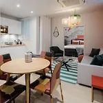 Suite Sartre : Au Coeur De La Rive Gauche, Neuf, Design, 2/4 Personnes
