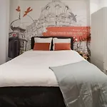 Suite Sartre : Au Coeur De La Rive Gauche, Neuf, Design, 2/4 Personnes