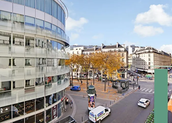 Pick A Flat\'S Apartments In Saint-Lazare - Rue De Londres