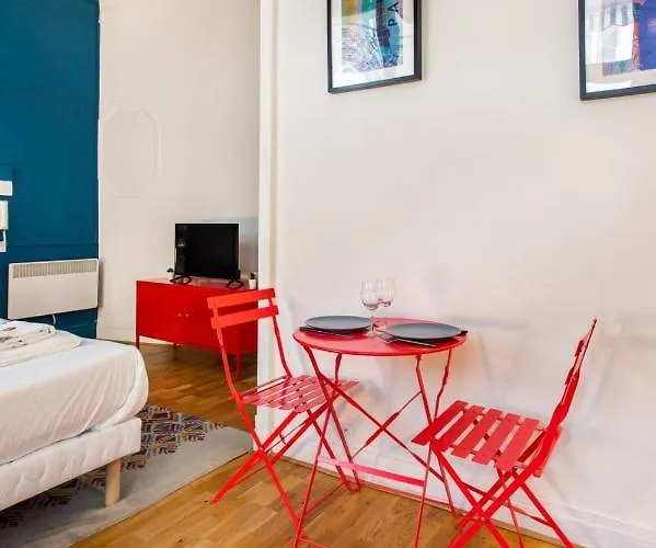 Cozy Studio In The Heart Of Paris - Your Perfect Home Away From Home
