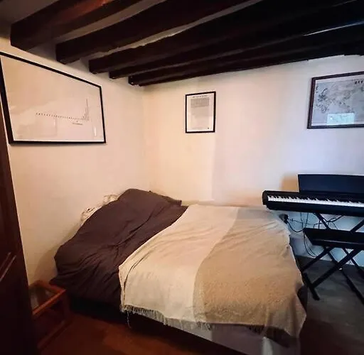 Artist\'S Loft In Paris Center