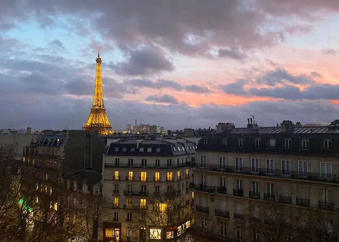 The Room Of The Eiffel Tower