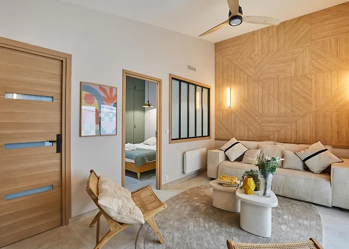 Apartment Paris Bois De Vincennes By Studio Prestige