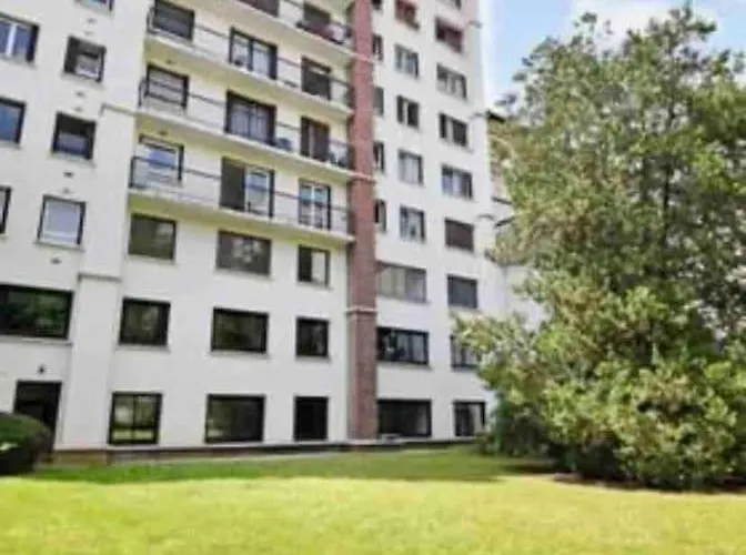 Appartement Proche Du Canal Saint Martin