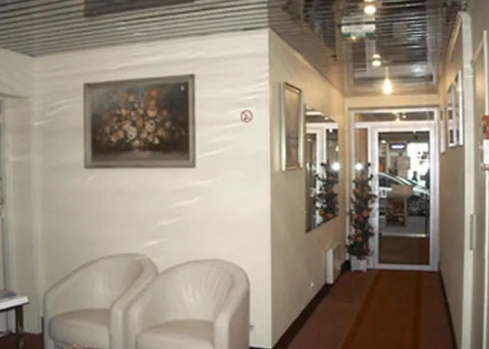 Avenir Hotel