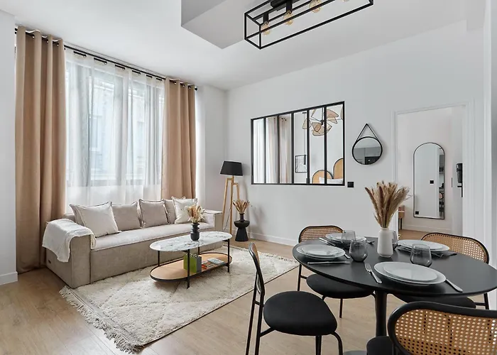 Apartment Center Of Paris Bastille By Studioprestige