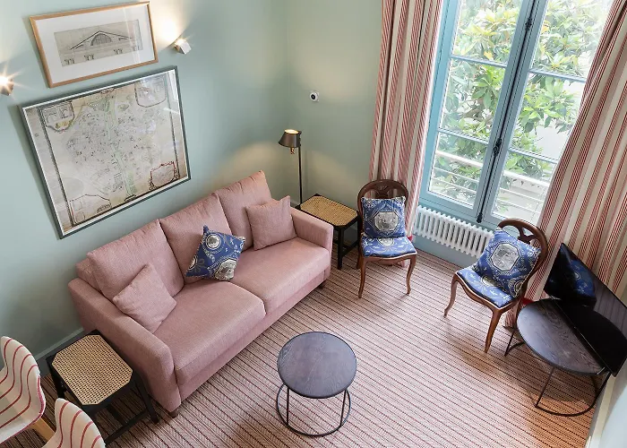 Pick A Flat\'S Apartment In Saint-Germain Des Pres - Rue Paul Louis Courier