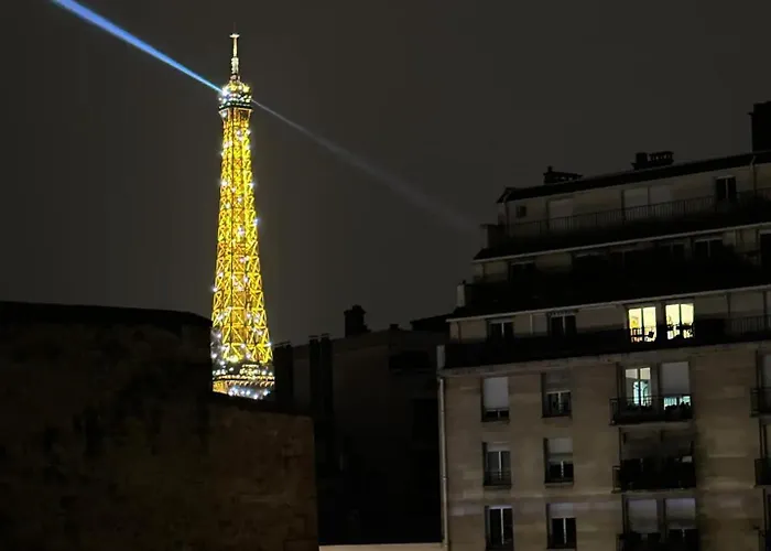 Say Hello To The Eiffel Tower