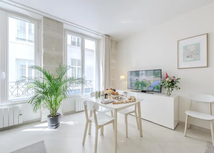 Jardin Saint Honore Apartments