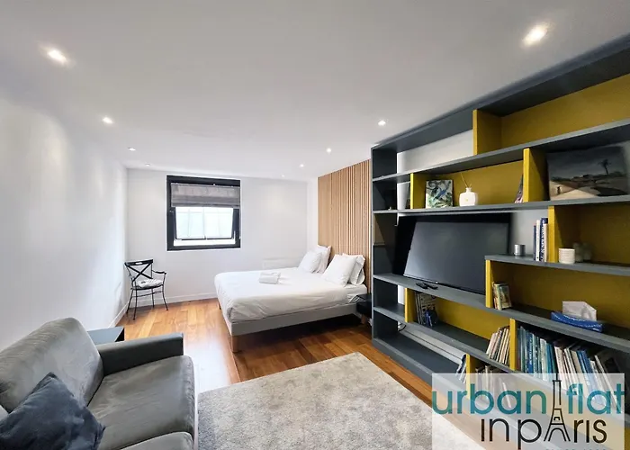 Urban Flat 168 - Spacious 1-Bedroom Apartment In Paris