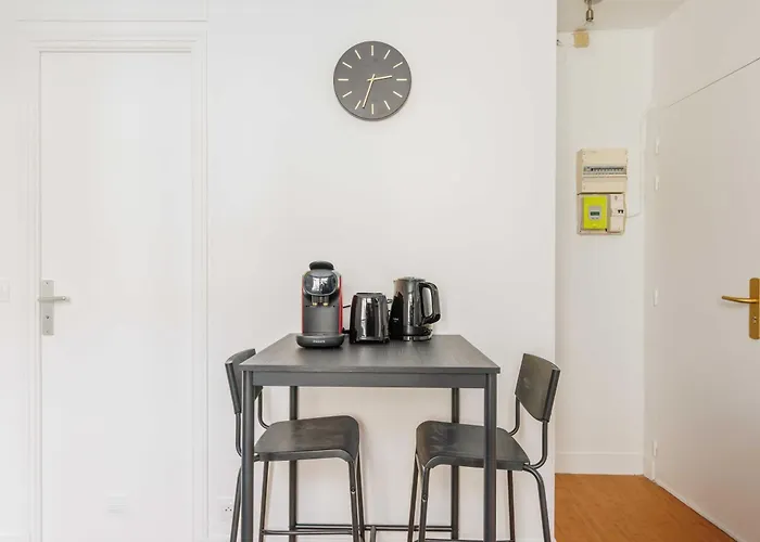 Cosy Studio Place De La Bastille 2P