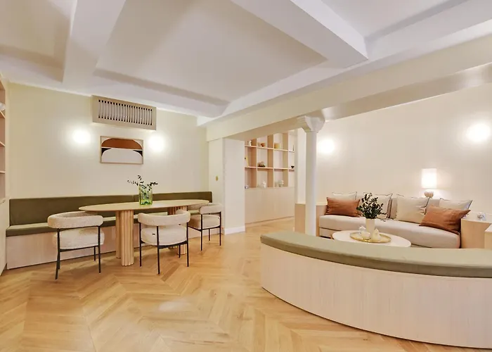 Oniri - Serviced Apartment In Place Vendome