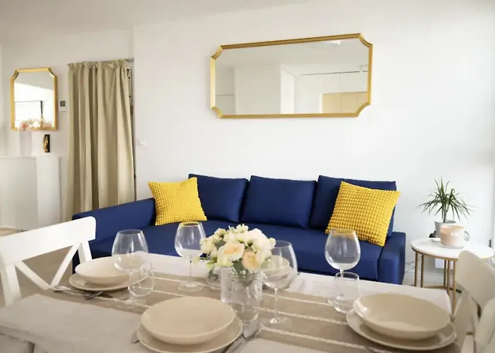 Stylish 2-Bedroom Apartment With Terrace & Parking Near Bercy Arena