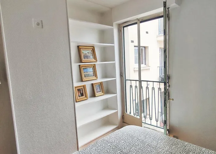 Bright & Cozy Apartment In Passy, Trocadero, Paris