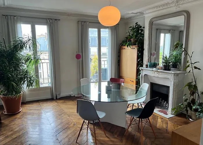 60Sqm Design Apartment With Stunning View