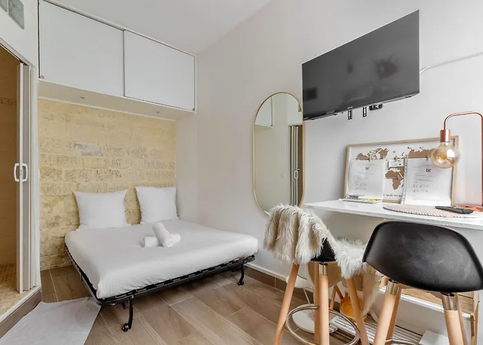 New Studio Champs Elysees 2Pax