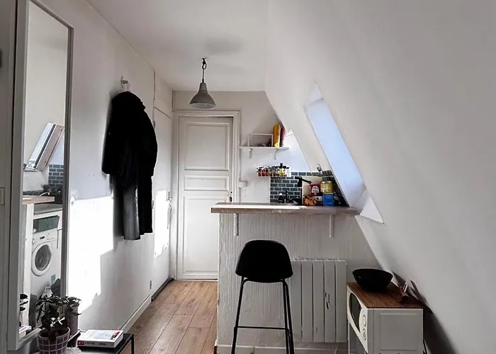 Studio Paris 10Eme