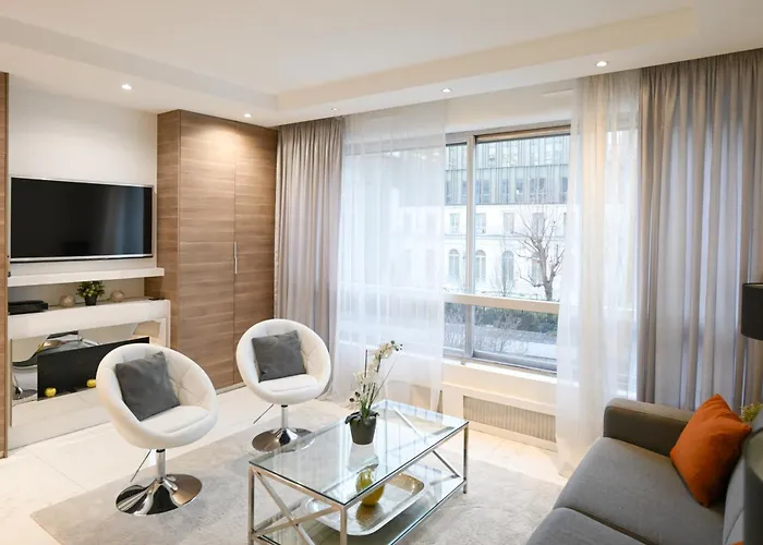 Modern & Peaceful 1Bd Apt By Champs-Elysees With Ac