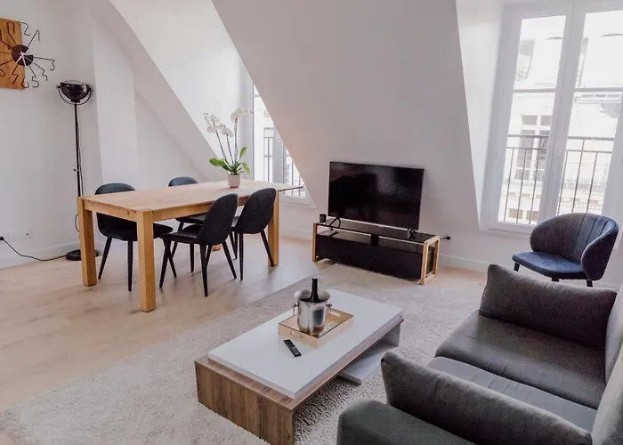 Luxueux Duplex Elysees 240M2
