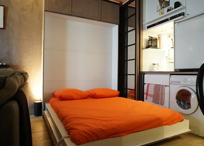 Champs Elysees - Studio - Paris 8
