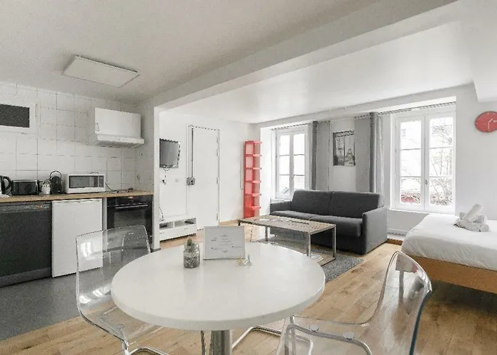 50m2 rue rambuteau/Pompidou/Marais/Hôtel de Ville