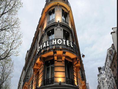 Hotel Royal Champs Elysées Paris