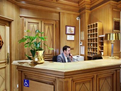 Murat Paris