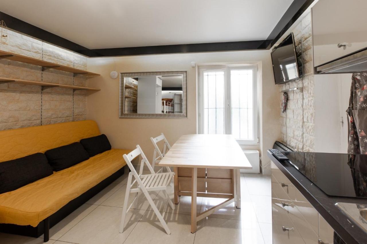 Apartment A Et Desinfection Rigoureux Du Logis *