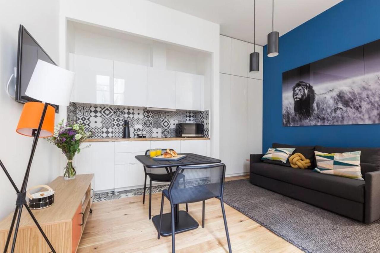 Center - Stylish Apt In Le Marais Ideal For 4!
