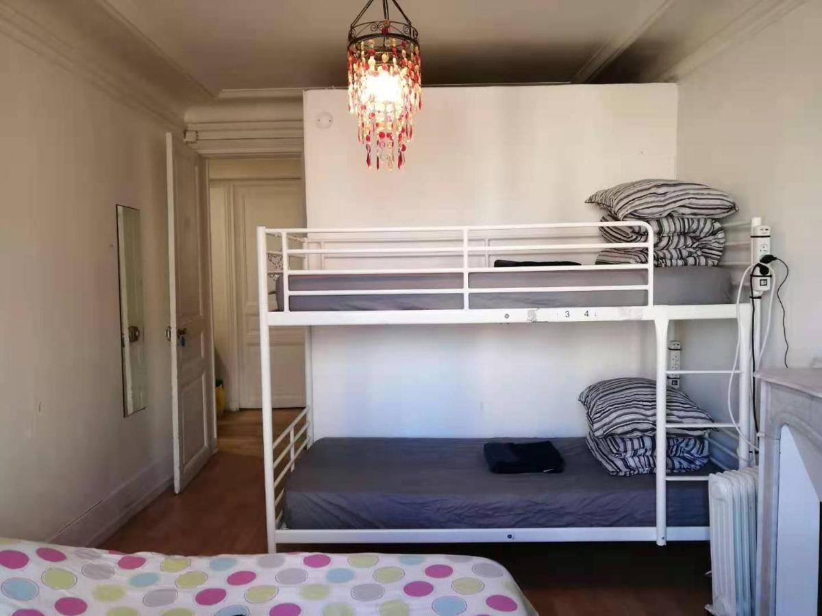 L & D D'hote Bed & Breakfast
