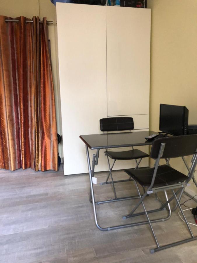 23 Rue De La Chapelle Paris
