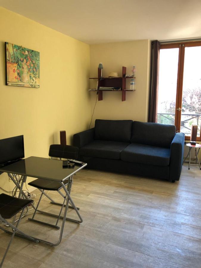 23 Rue De La Chapelle Apartamento *