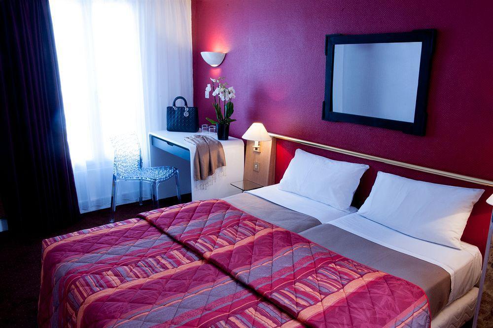 Hotel Moulin Plaza By Happyculture Paris