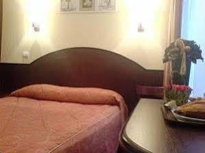 Le Faubourg Opera 2* Paris