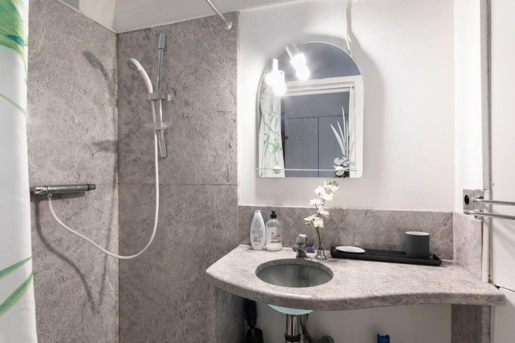Appartement Two Beautiful - Bastille- 4 Pers Paris
