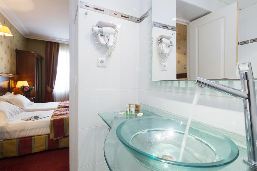 Hotel Elysees Niel