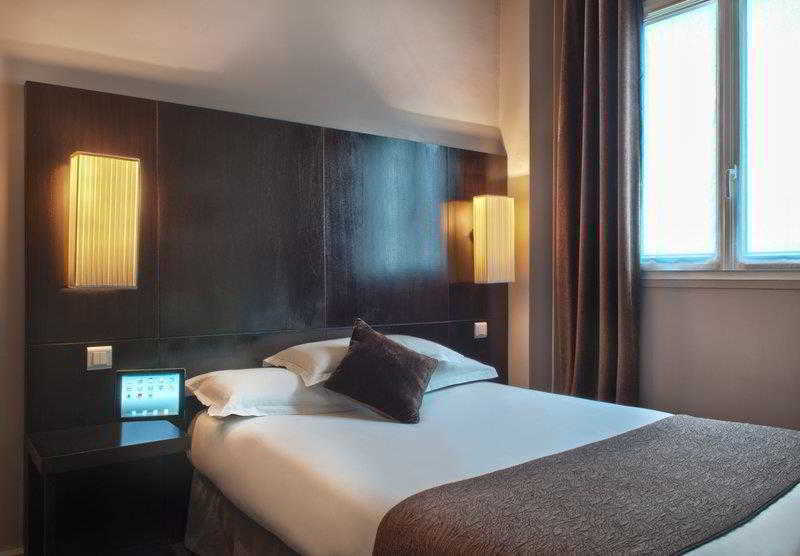 Hotel Elysées