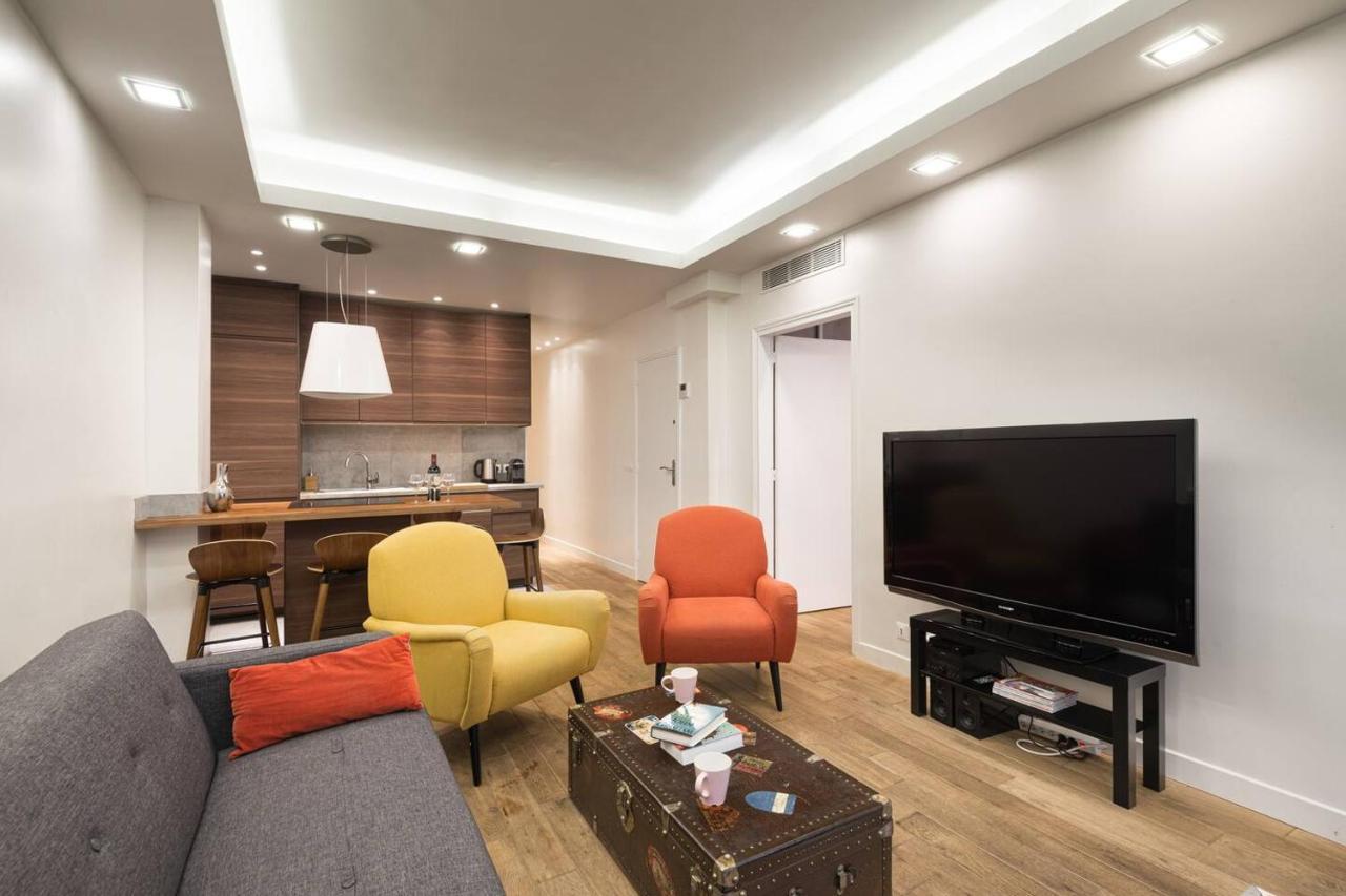 3 Double Bedrooms In Montmartre Near Subway Ac Paris