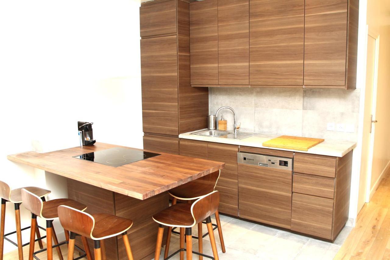 3 Double Bedrooms In Montmartre Near Subway Ac * Paris