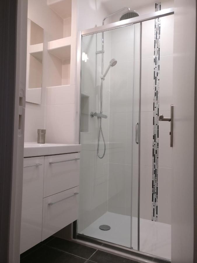 3 Double Bedrooms In Montmartre Near Subway Ac