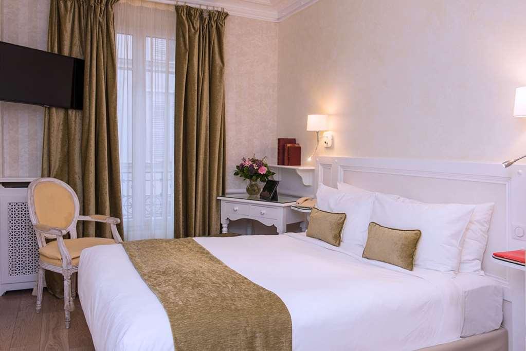 Gavarni Hotel 3*
