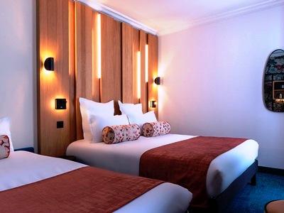 Hotel Leonardo Boutique Opera 4*