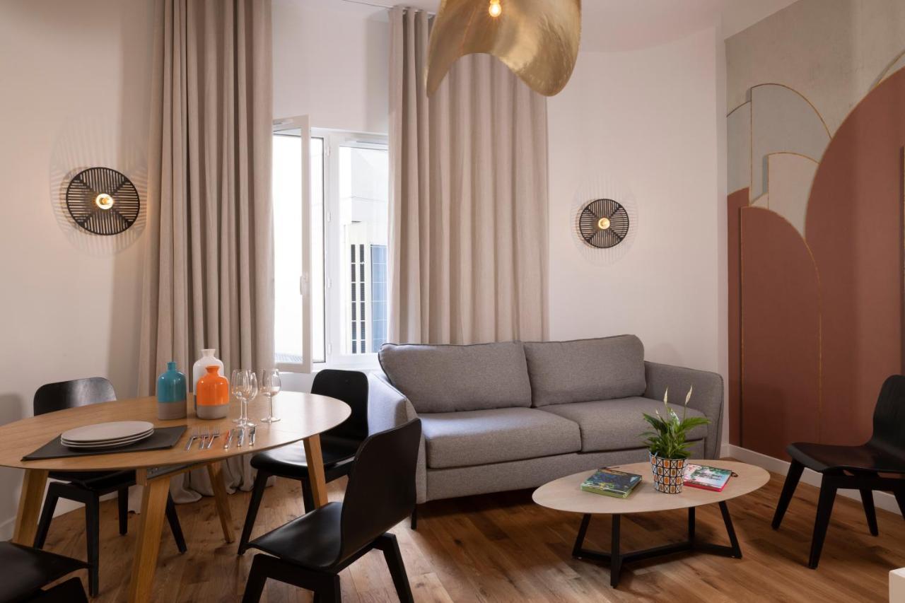 Yuna Blanche Appartement Paris