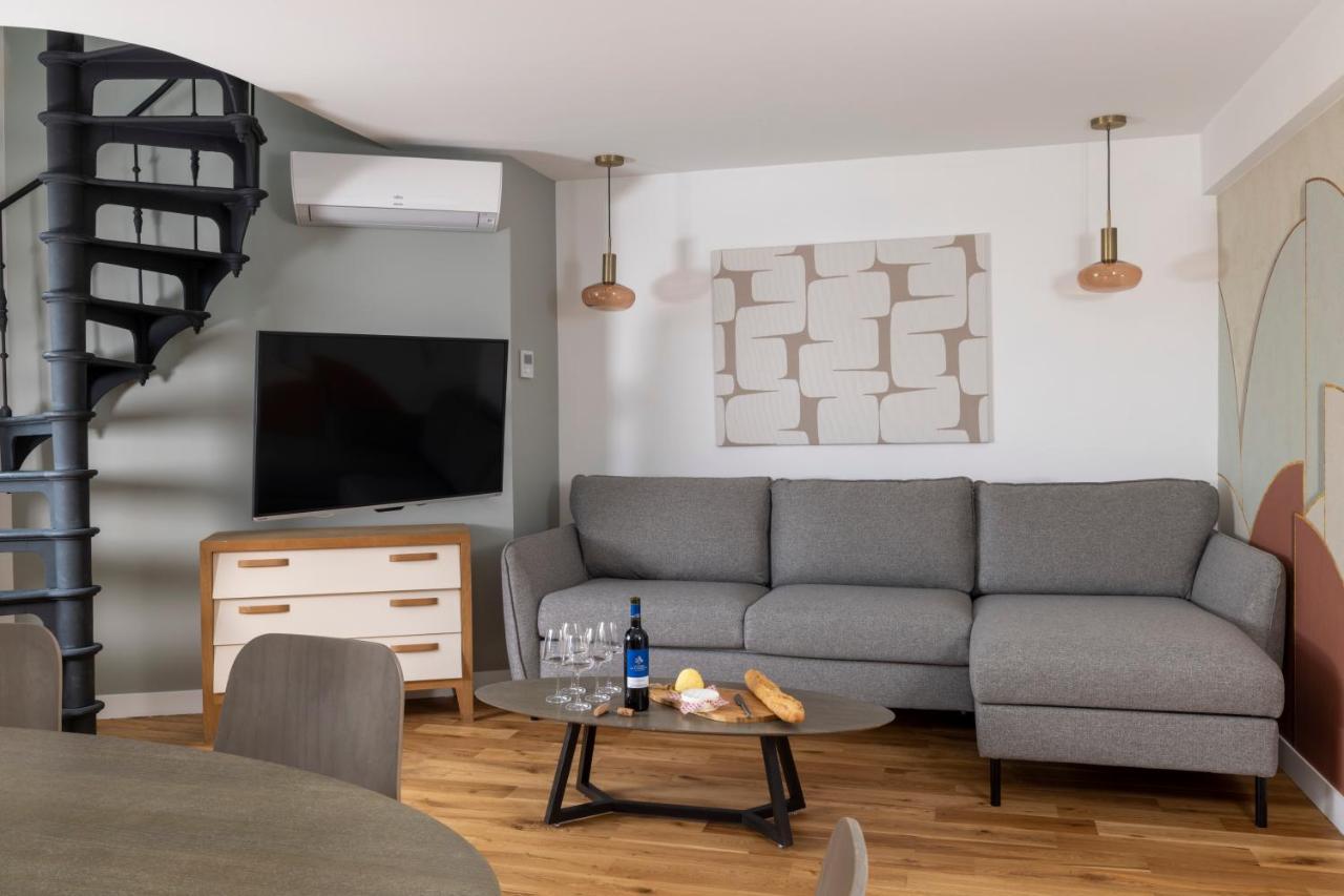 Yuna Blanche Appartement Paris