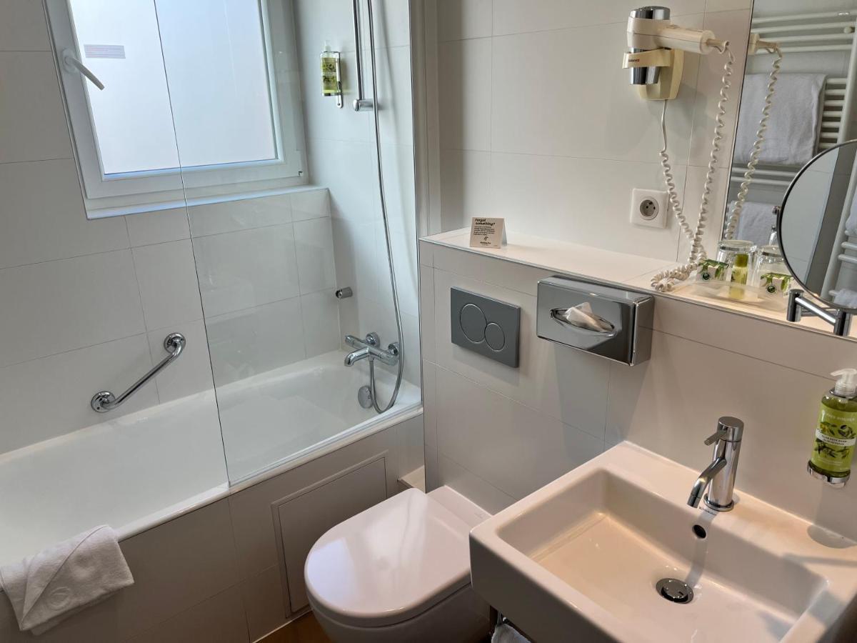 Holiday Paris-auteuil By Ihg 3*