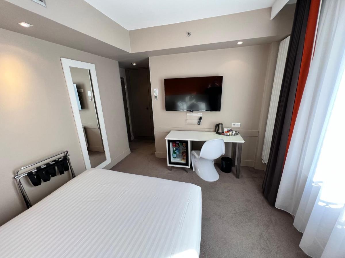 Holiday Paris-auteuil By Ihg Hotel Paris
