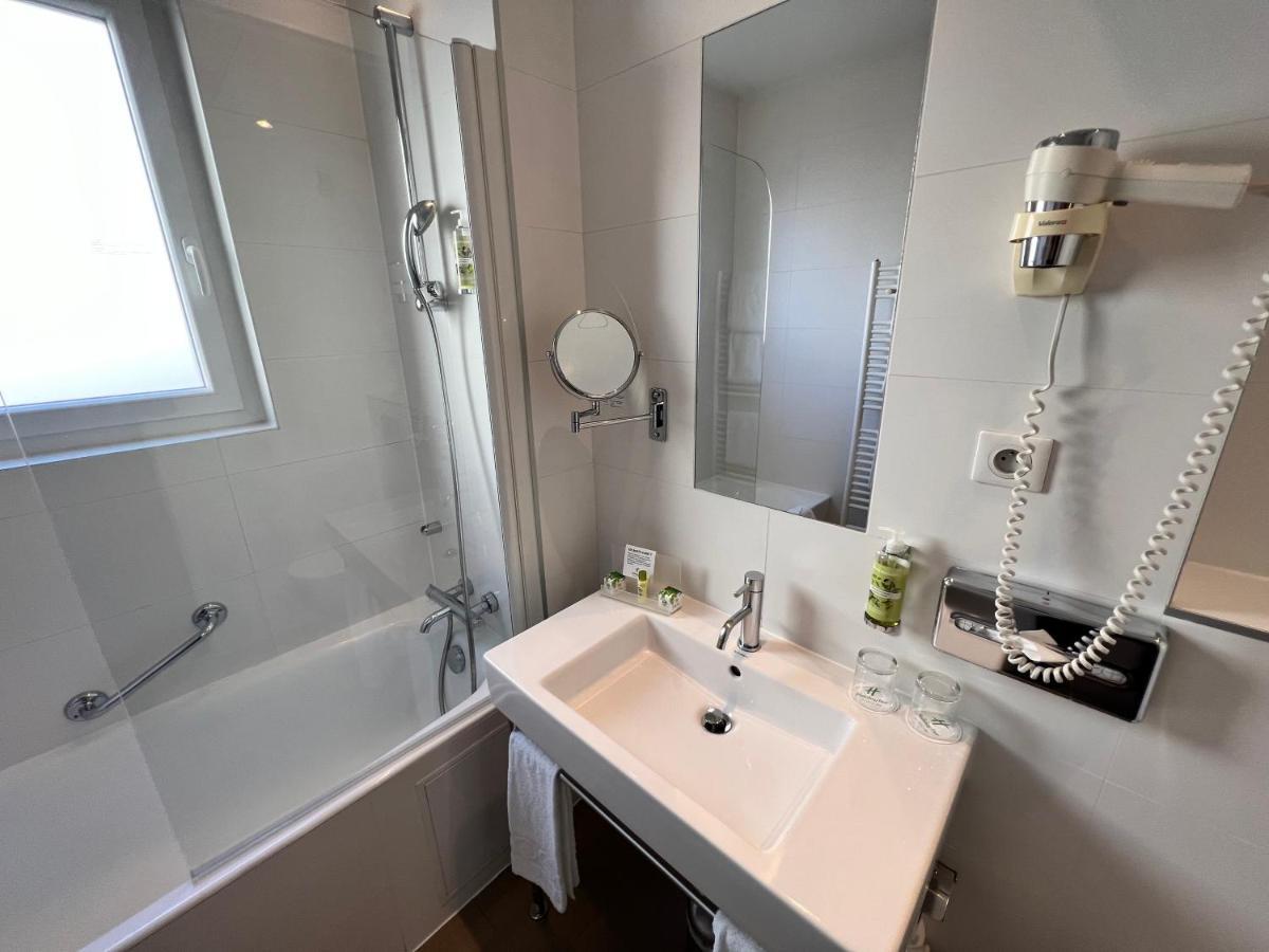 Holiday Paris-auteuil By Ihg Hotel Paris