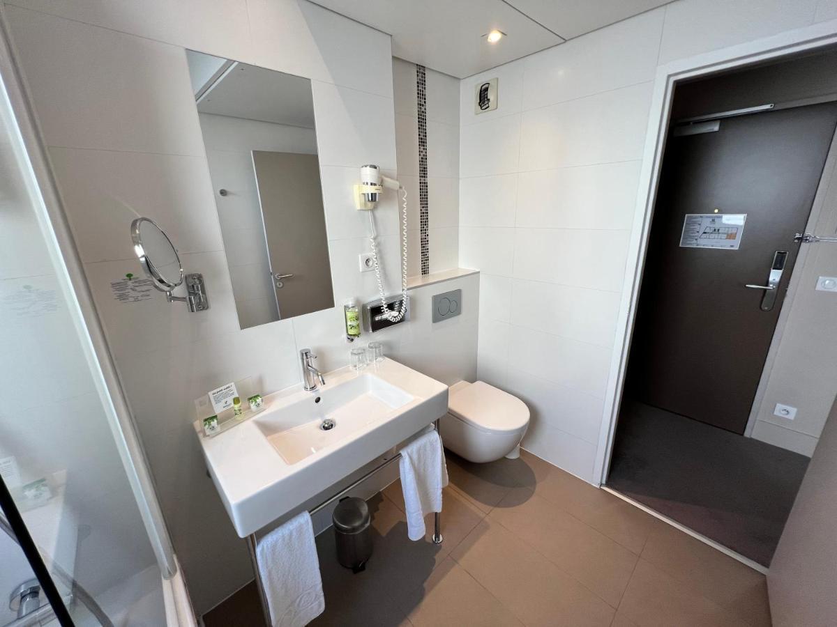 Holiday Paris-auteuil By Ihg